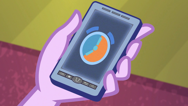 File:Clock still counting down on Twilight's phone EGDS12.png