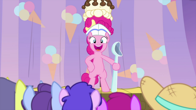 File:Pinkie Pie "Ice Cream Museum!" MLPS5.png