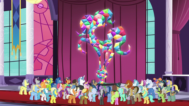 File:Citizens of Equestria statue fully restored S5E10.png