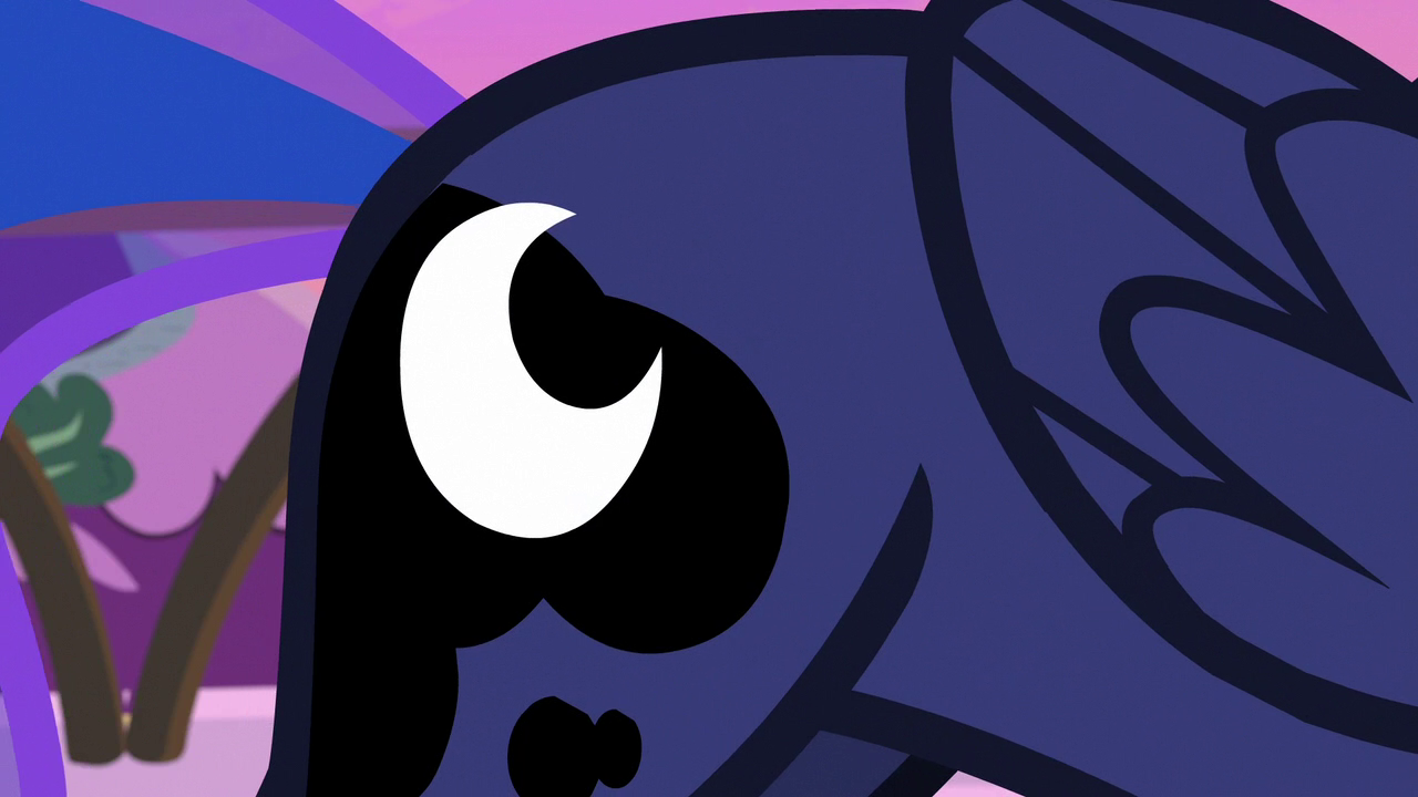 Image - Princess Luna's cutie mark returns to normal S7E10 ...