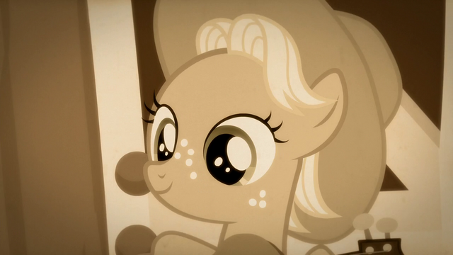 File:Filly Apple Chord in flashback S9E4.png