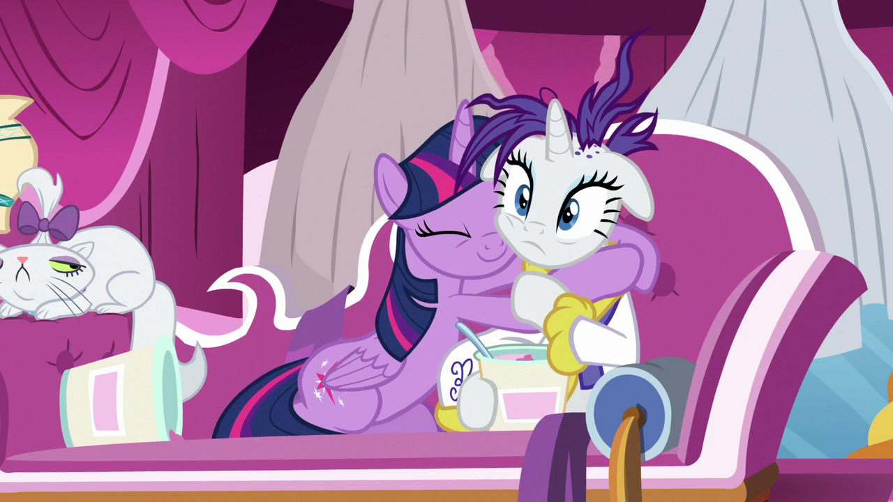 Image Twilight Sparkle hugging Rarity S7E19.png My Little Pony