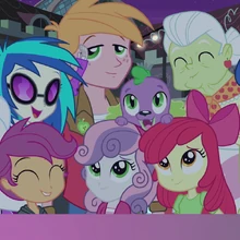 Spike Gallery Rainbow Rocks My Little Pony Friendship Is Magic