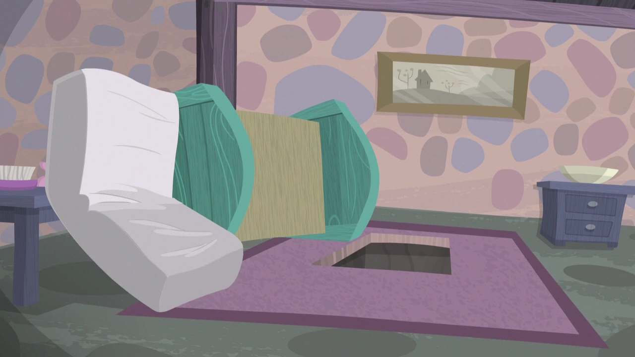 Image Starlight's secret passage and overturned bed S5E2.png My