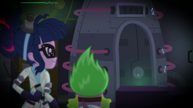 File:Twilight and Spike look at robot capsule SS5.png