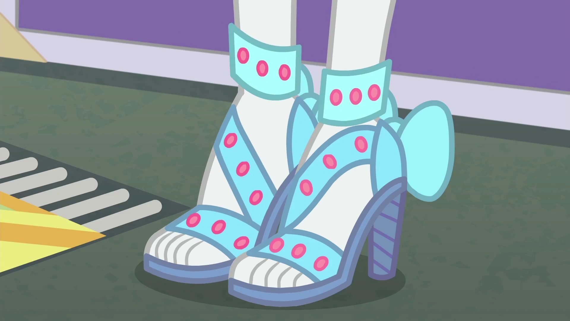 Image Fancy shoes on Rarity's feet EGROF.png My Little Pony