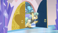 S3E12 Crystal Messenger