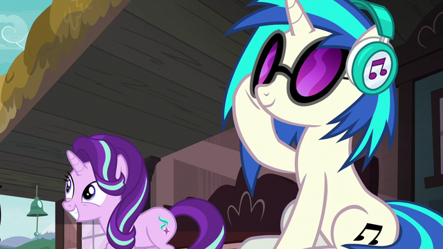 File:Starlight Glimmer hears the train arrive S7E24.png