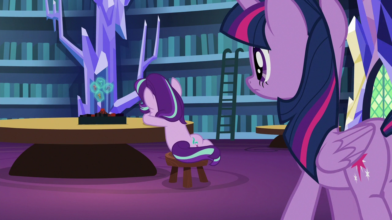 Image - Twilight Sparkle approaches Starlight Glimmer S7E24.png | My