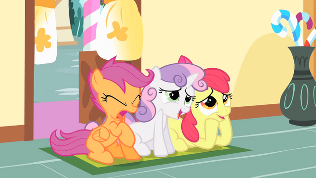 File:Cutie Mark Crusaders watching Main 6 hug S01E23.png
