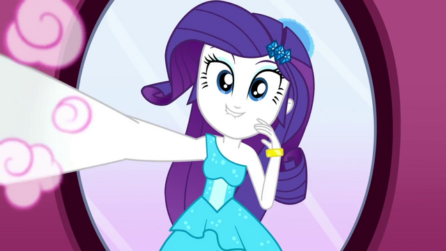 File:Rarity applying blush to Applejack's face SS1.png