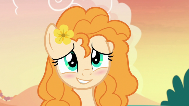 File:Pear Butter smiling and blushing at Bright Mac S7E13.png