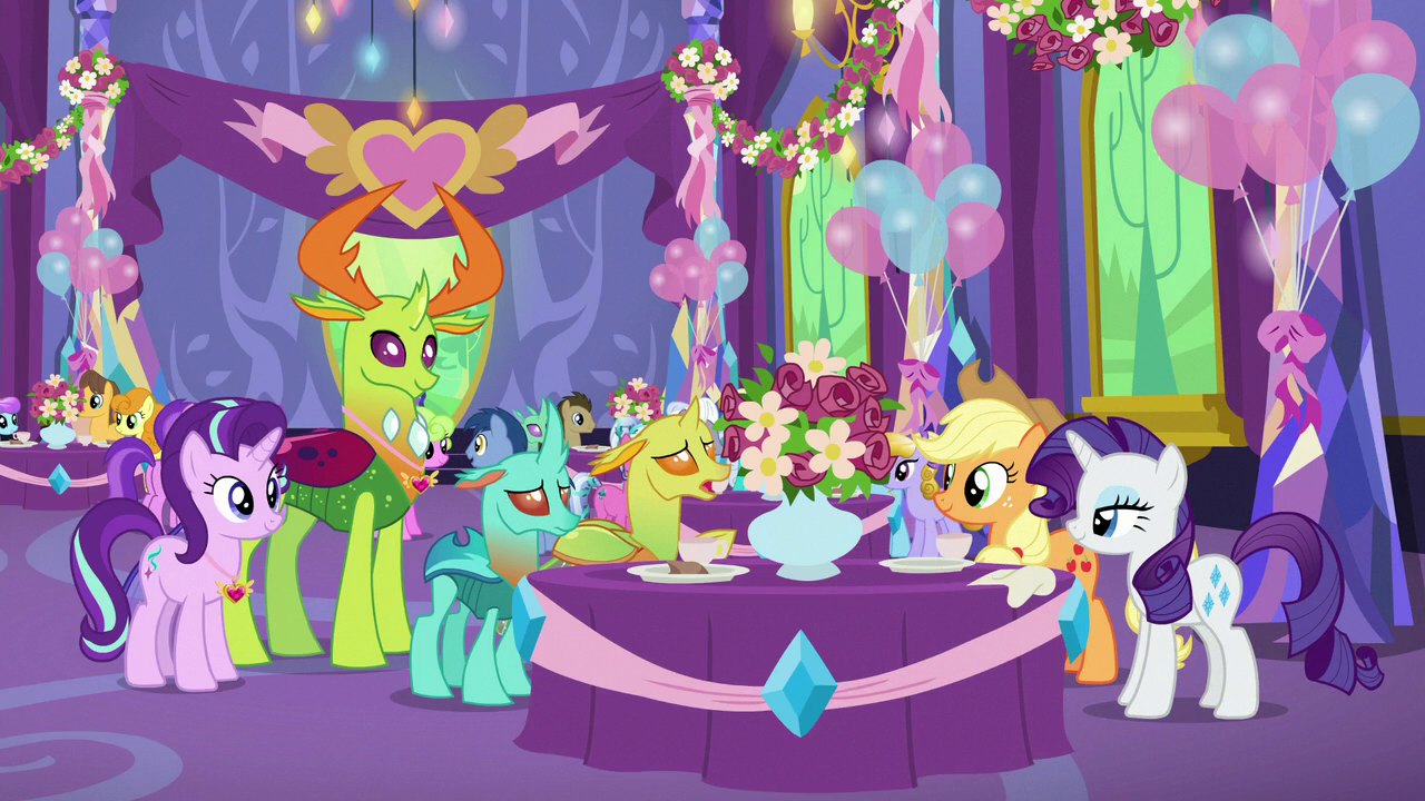 my little pony applejack changeling my little pony applejack changeling