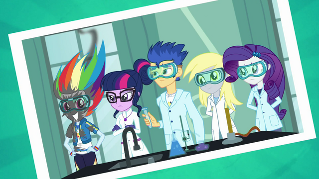 File:Photo of Rainbow Dash and the chemistry club EGDS4.png