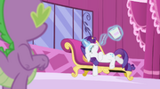 Rarity comendo sorvete T4E23