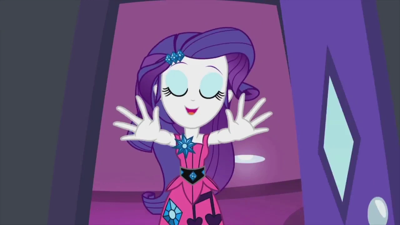 Image Rarity pushes boutique doors open EG2.png My Little Pony