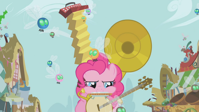 File:Pinkie Pie instruments S1E10.png