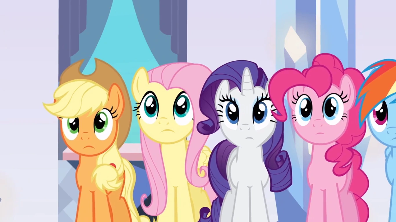 Стоящие пони. Лицо пони. Лошади породы фалабелла. Стоящие пони. Лошади и пони.