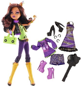 clawdeen doll