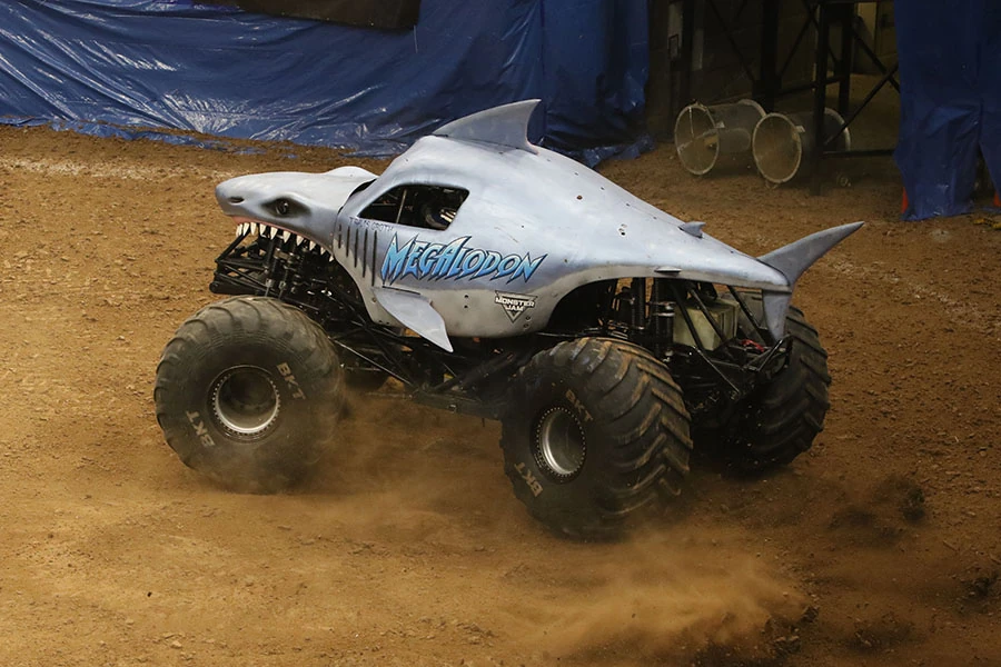 Megalodon (Mirror Image) | Monster Trucks Wiki | Fandom