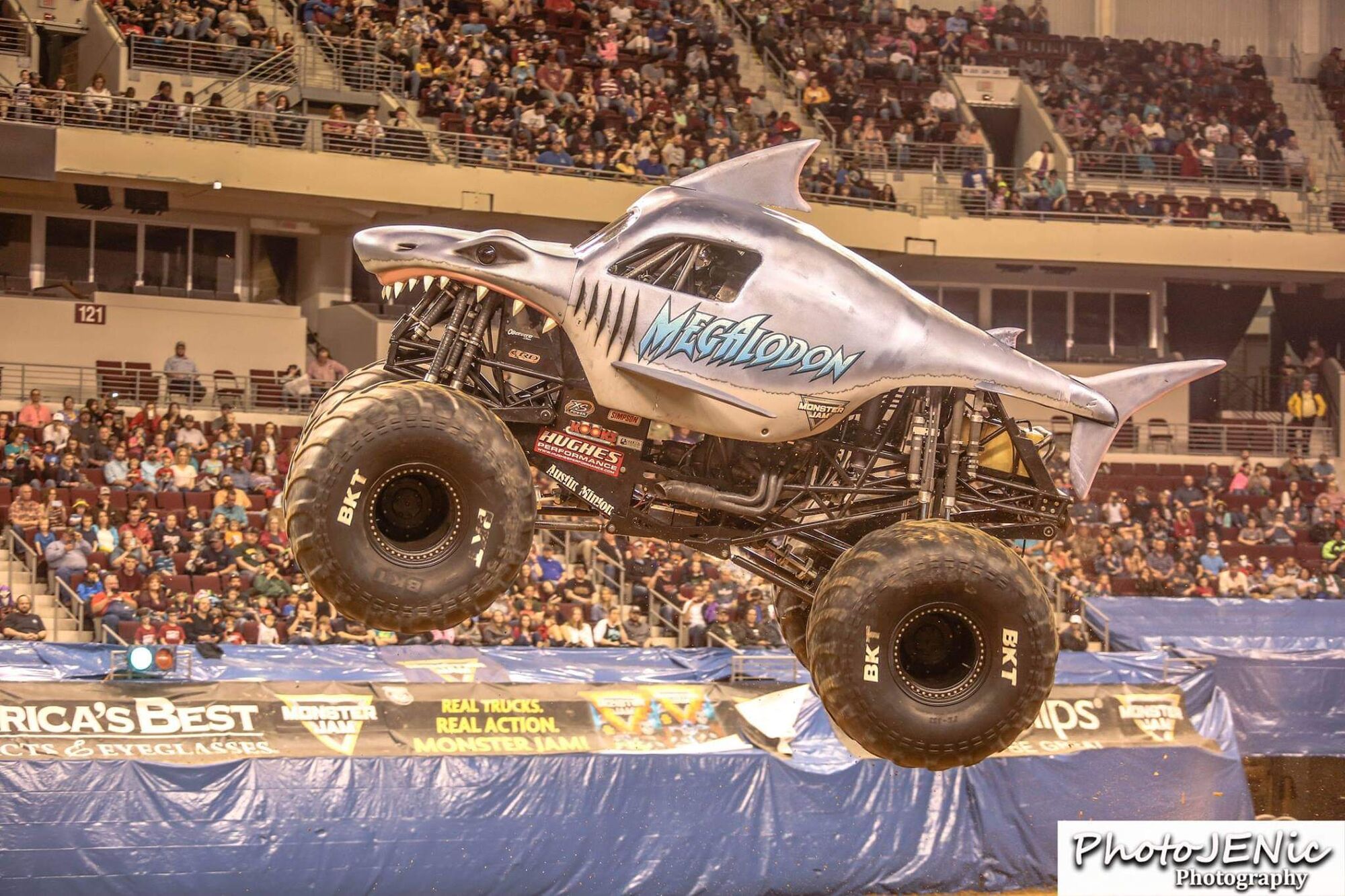 Megalodon (2Xtreme Racing) | Monster Trucks Wiki | Fandom