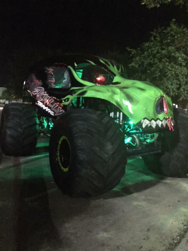 skully monster truck