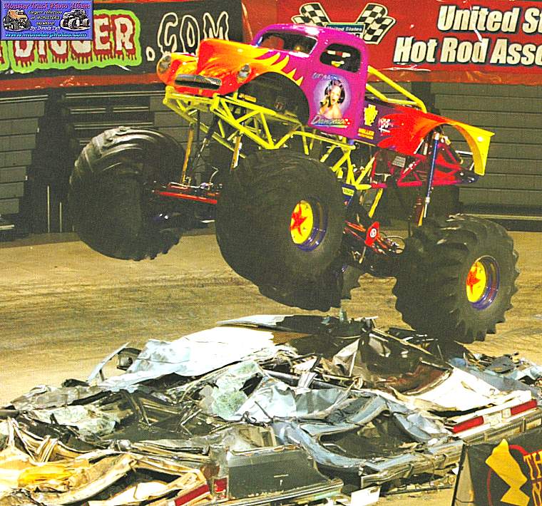 Lil' Miss Dangerous | Monster Trucks Wiki | Fandom