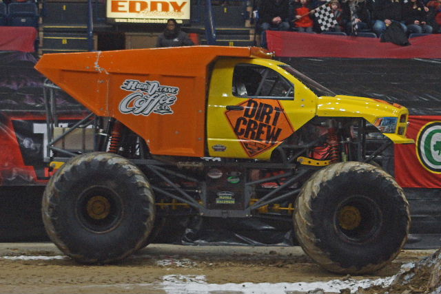 dirt crew monster truck toy