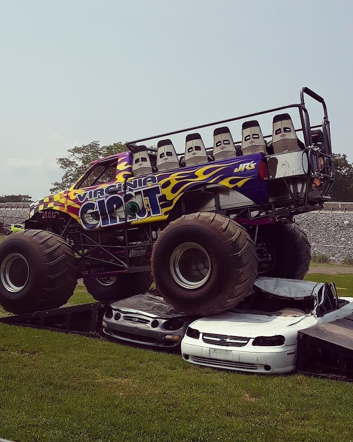 Virginia Giant (Ride Truck) Monster Trucks Wiki Fandom