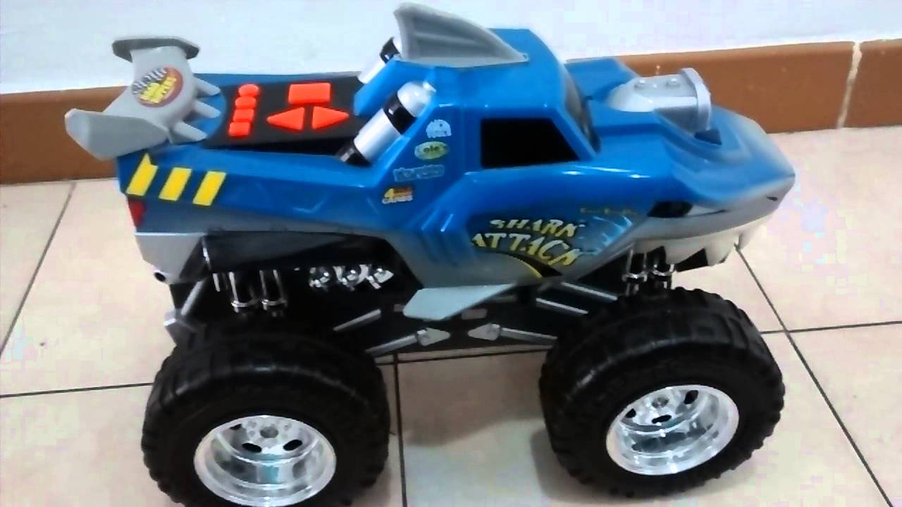 shark truck toy