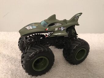 shark shock monster truck