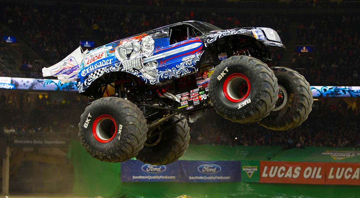 Lucas Oil Crusader Monster Trucks Wiki Fandom