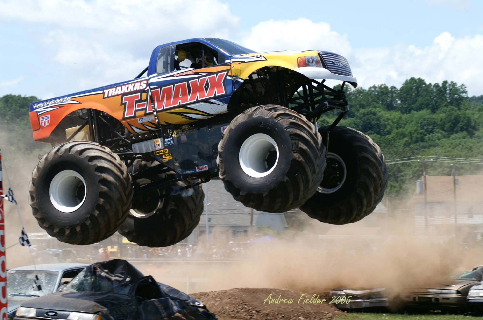 Traxxas TMaxx Monster Trucks Wiki FANDOM powered by Wikia