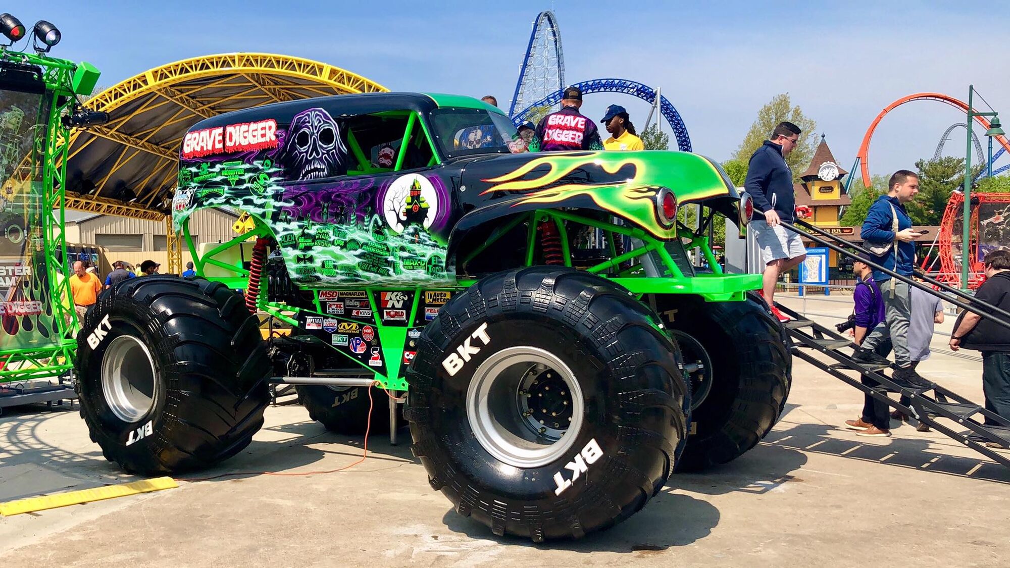 Grave Digger 8 Monster Trucks Wiki Fandom