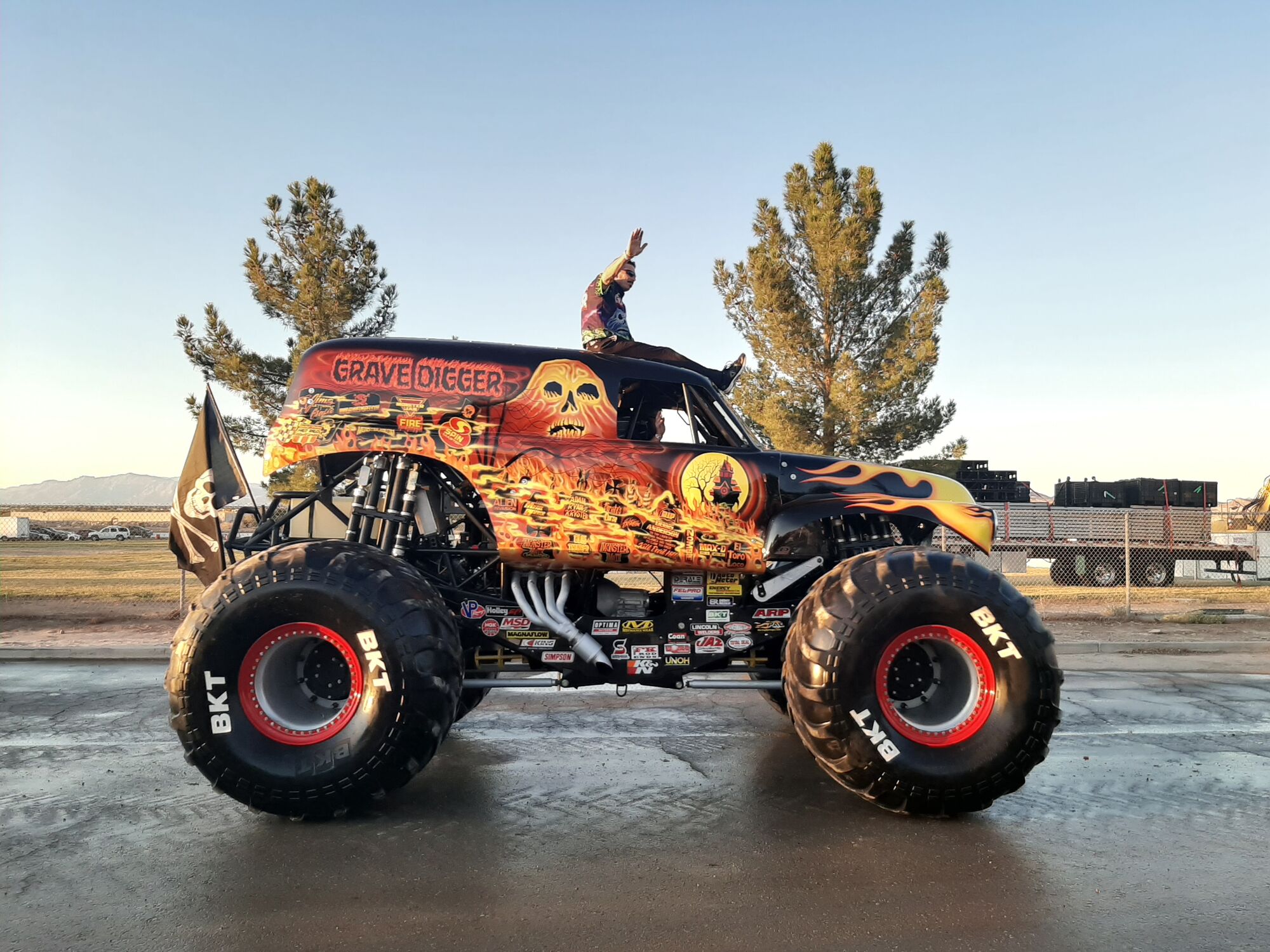 Grave Digger Fire Monster Trucks Wiki Fandom