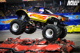 hot wheels racing 1 monster truck