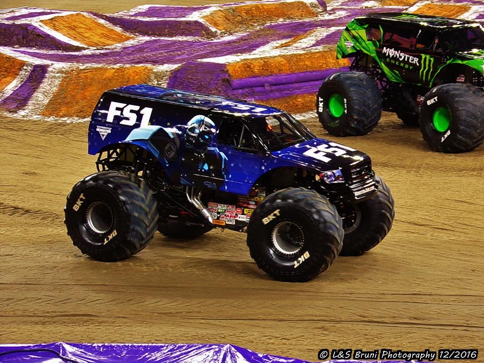 fs1 cleatus monster truck toy