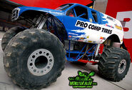 Big Dummy | Monster Trucks Wiki | Fandom