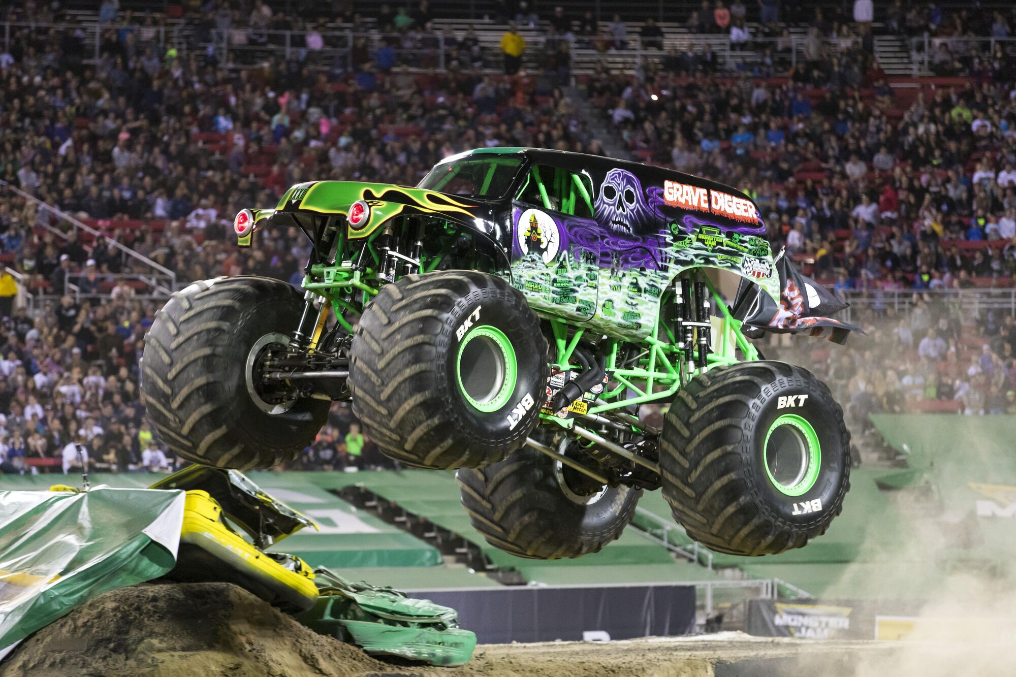 Grave Digger Monster Trucks Wiki FANDOM Powered By Wikia   2000