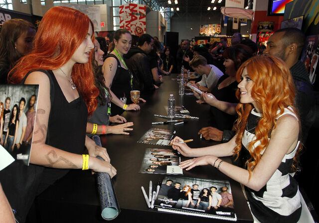 File:Shadowhuntersnycc-kat.jpg