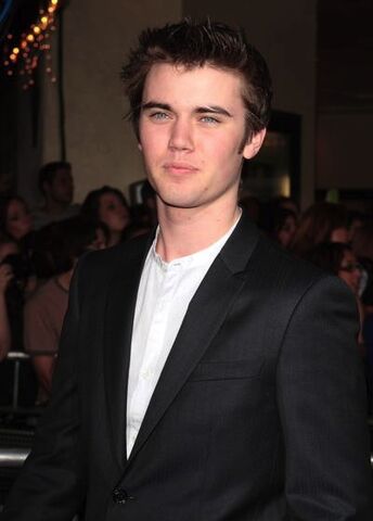 File:Cameron Bright.jpg