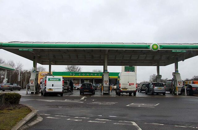 File:800px-Family Farm BP northbound.jpeg