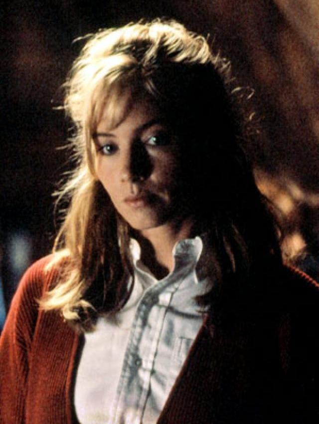 The Hand That Rocks The Cradle The Film Killcount Wikia Fandom