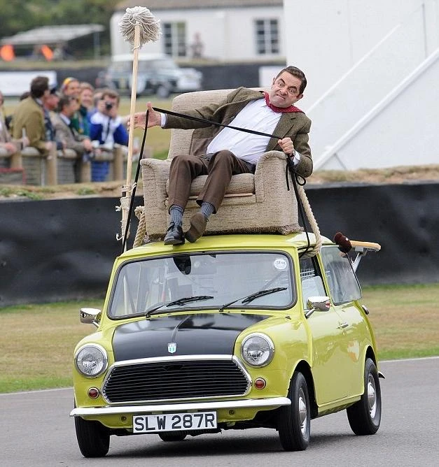 Conduire-mr-bean-mini.jpg