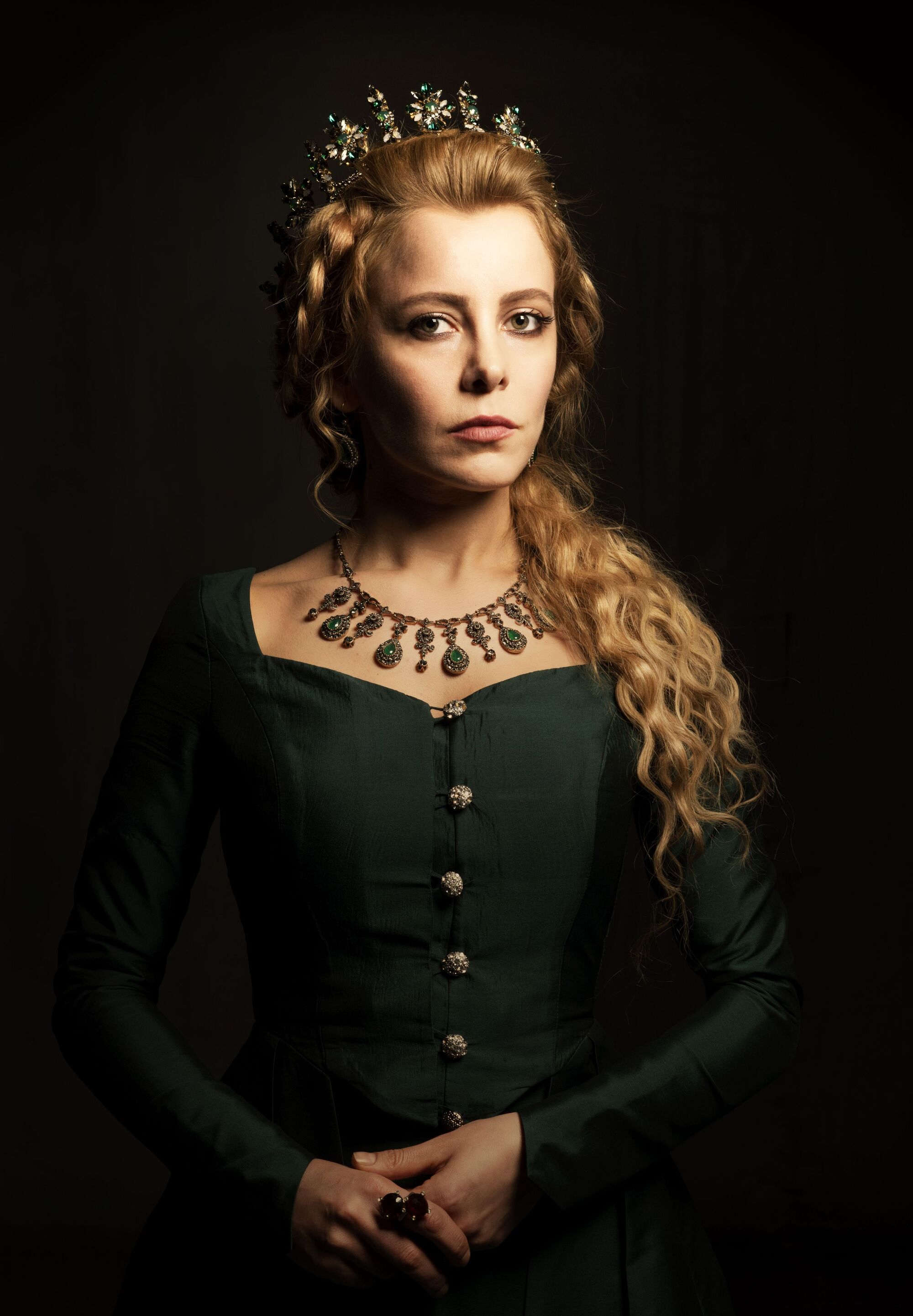 https://vignette.wikia.nocookie.net/muhtesemyuzyil/images/d/dd/H%C3%BCma%C5%9Fah_Sultan.jpg/revision/latest/scale-to-width-down/2000?cb=20170511164146&path-prefix=ru