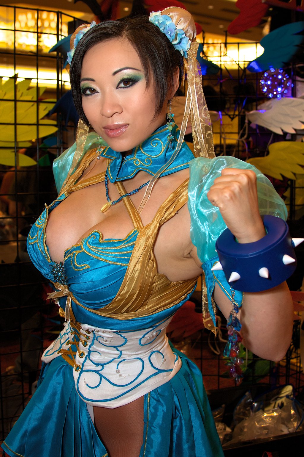 Yaya Han Wiki Mujeres Fandom Powered By Wikia 7729