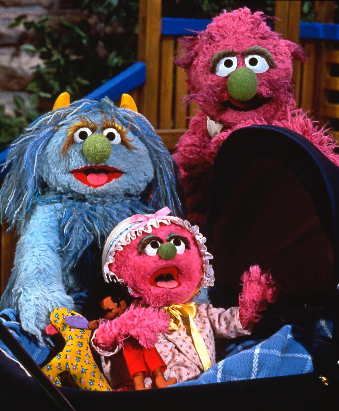 Muppet Orgy - Prairie Dawn Mom Muppet Wiki Fandom Powered Wikia - Spread ...