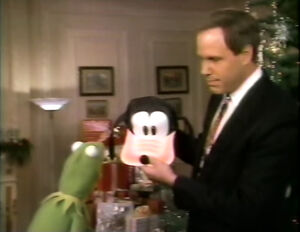 Kermit-GoofyHat