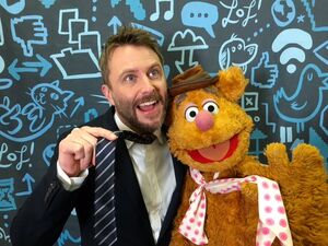 Chris Hardwick and Fozzie