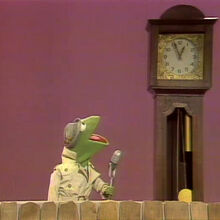 Hickory Dickory Dock Muppet Wiki Fandom